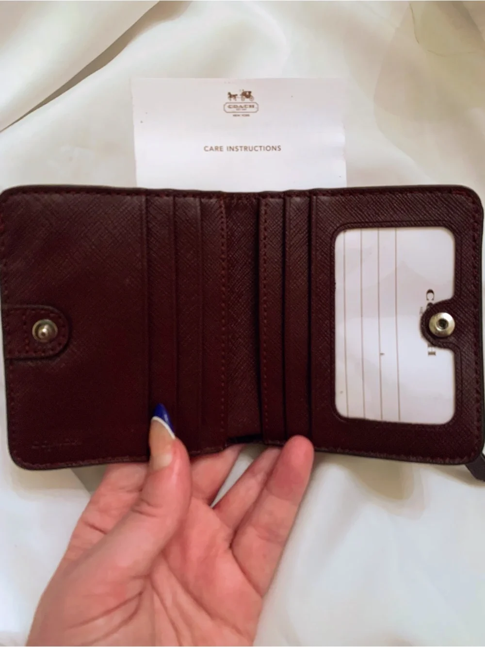 New COACH Wallet Darcy Textured Leather Bow Burgandy Wallet